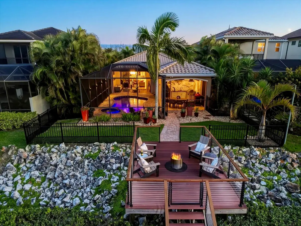 4203 5th Avenue Ne, Bradenton, FL 34208 - #1