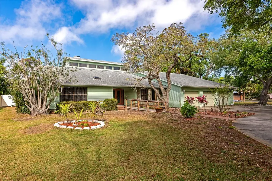 1316 Riverview Circle, Bradenton, FL 34209 - #2