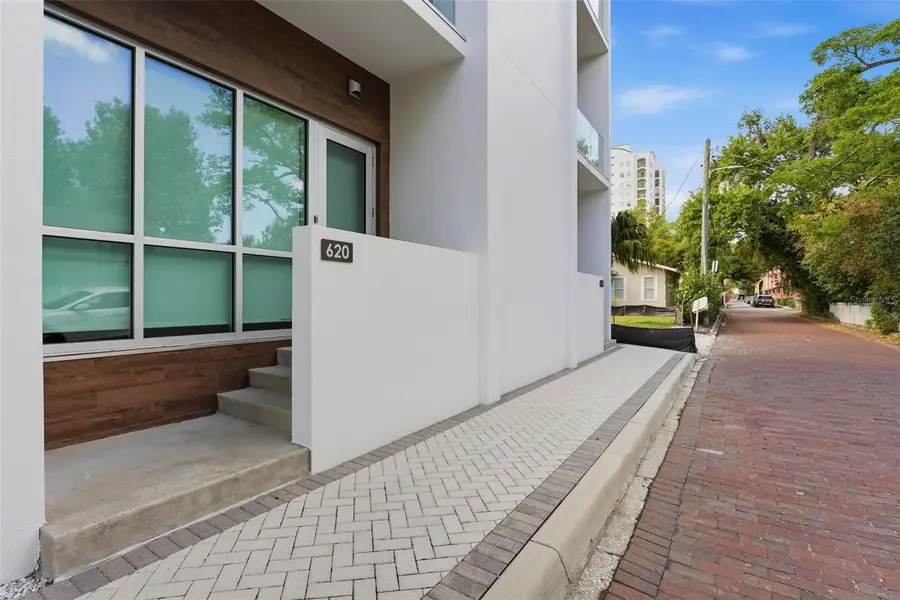 620 Rawls Avenue, Sarasota, FL 34236 - #2