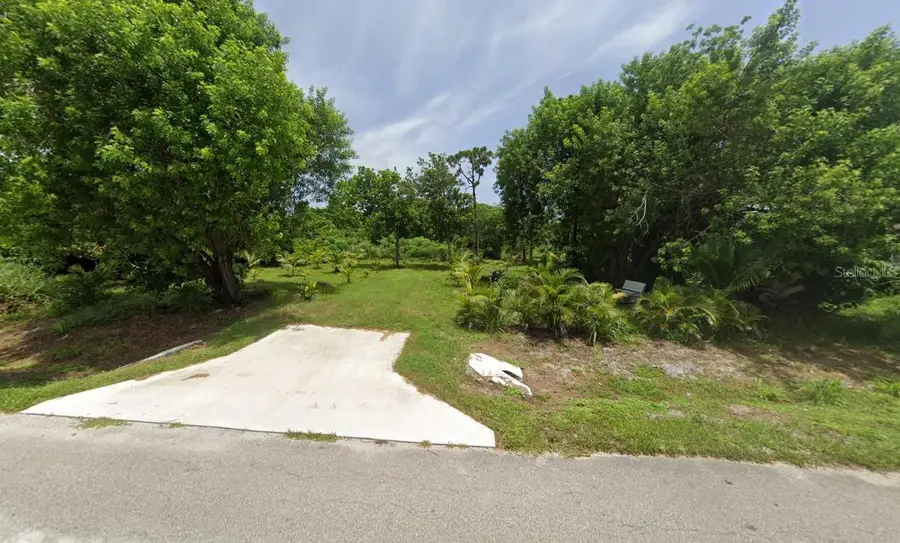 2150 San Diego Avenue, Fort Pierce, FL 34946 - #2