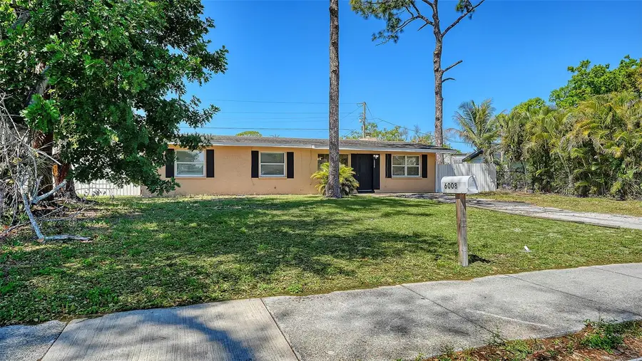 6008 9th Street E, Bradenton, FL 34203 - #2