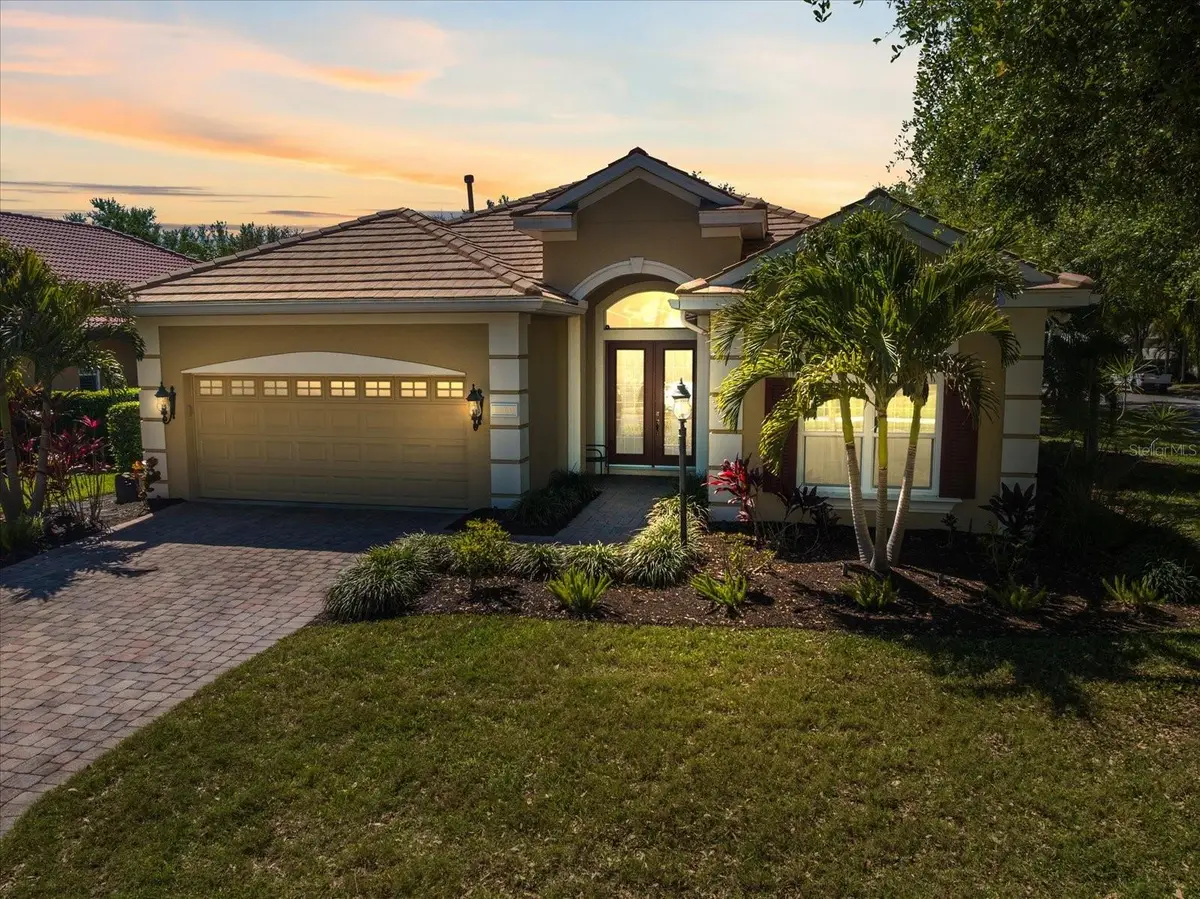 12410 Thornhill Court, Lakewood Ranch, FL 34202 - #1