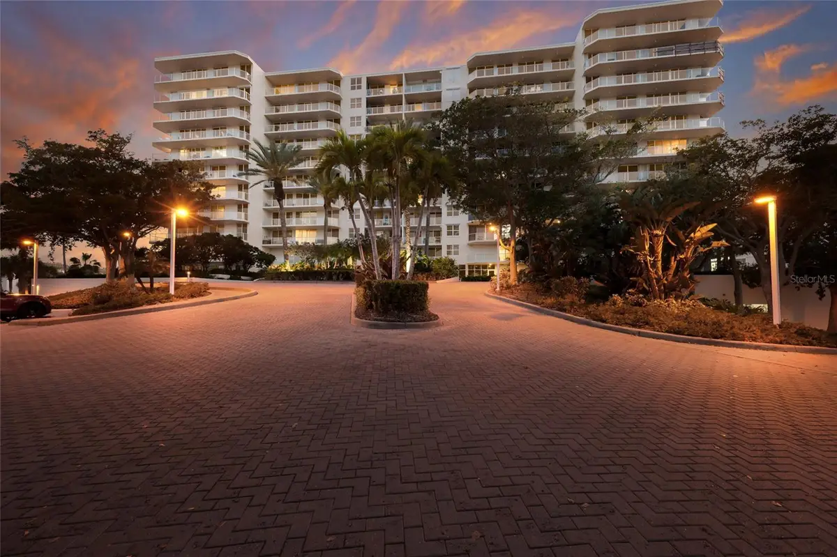 1800 Benjamin Franklin Drive #B1006, Sarasota, FL 34236 - #1