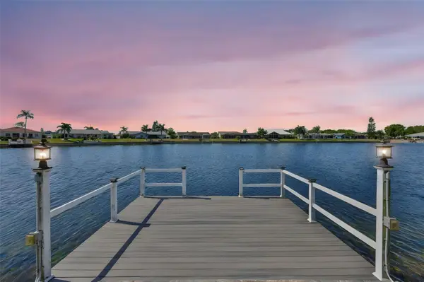 405 Blackhawk Circle, SUN CITY CENTER, FL 33573