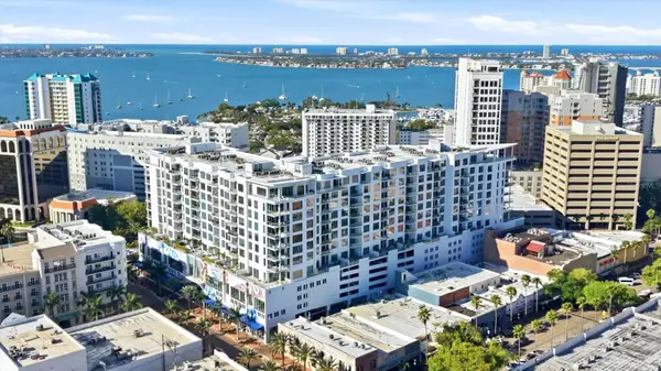 111 S Pineapple Avenue #811, SARASOTA, FL 34236