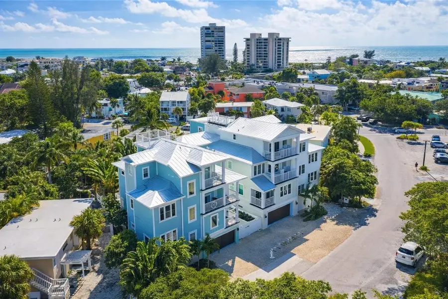 332 Avenida De Mayo, Sarasota, FL 34242 - #3