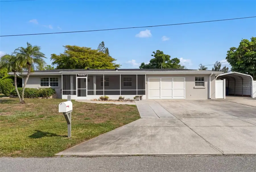 5929 Murdock Avenue, Sarasota, FL 34231 - #3