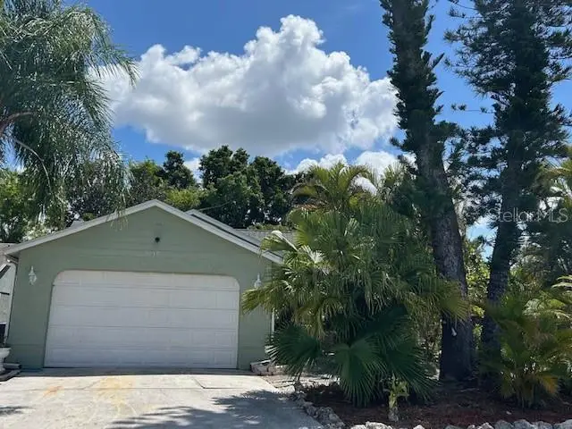 7715 33rd Lane E, Sarasota, FL 34243 - #1