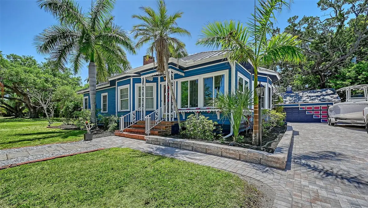 204 24th Street W, Bradenton, FL 34205 - #1