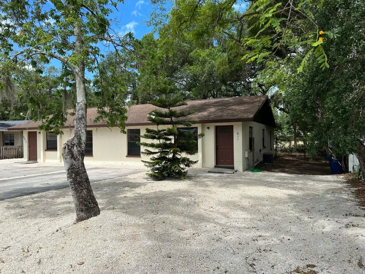 607 23rd Avenue E, Bradenton, FL 34208 - #1