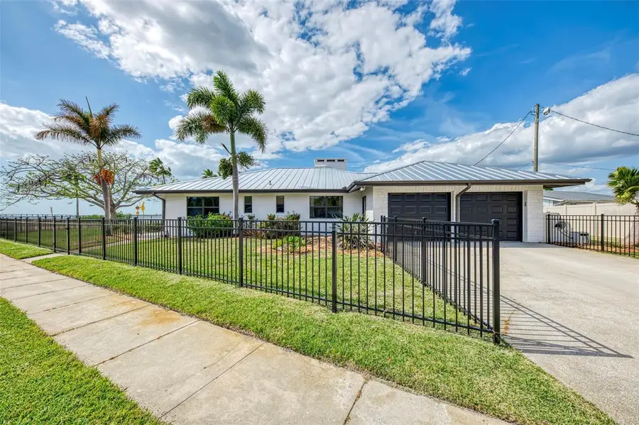 1822 Riverside Drive E, Bradenton, FL 34208 - #3