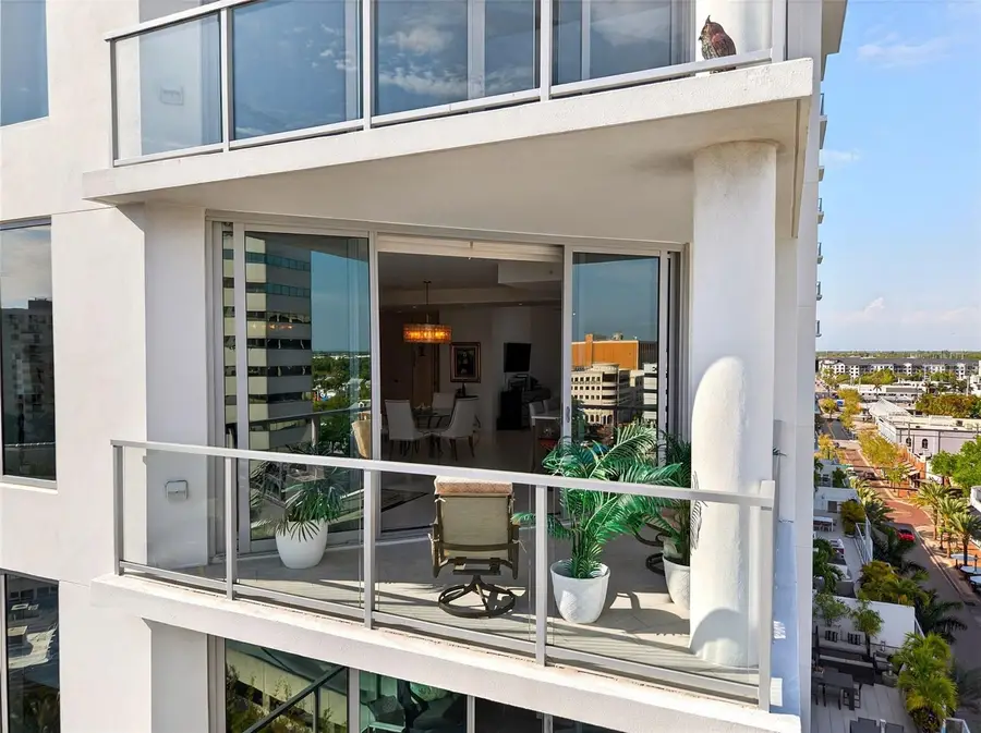 111 S Pineapple Avenue #806, Sarasota, FL 34236 - #3