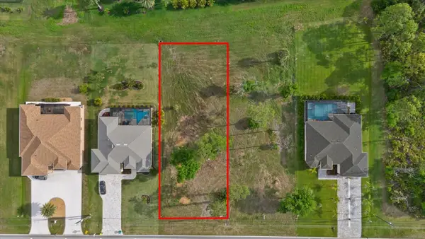 170 Rotonda Boulevard E, ROTONDA WEST, FL 33947