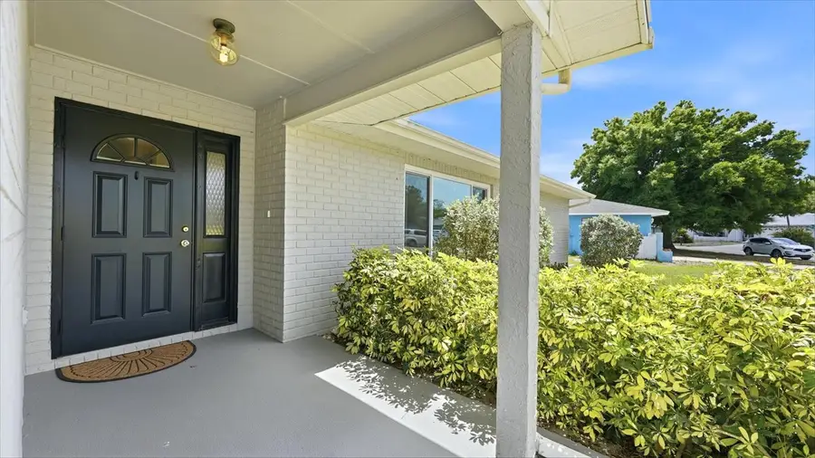 2205 71st Street W, Bradenton, FL 34209 - #3