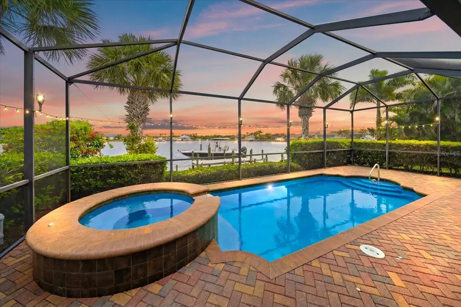 5040 Lake Overlook Avenue, Bradenton, FL 34208 - #2