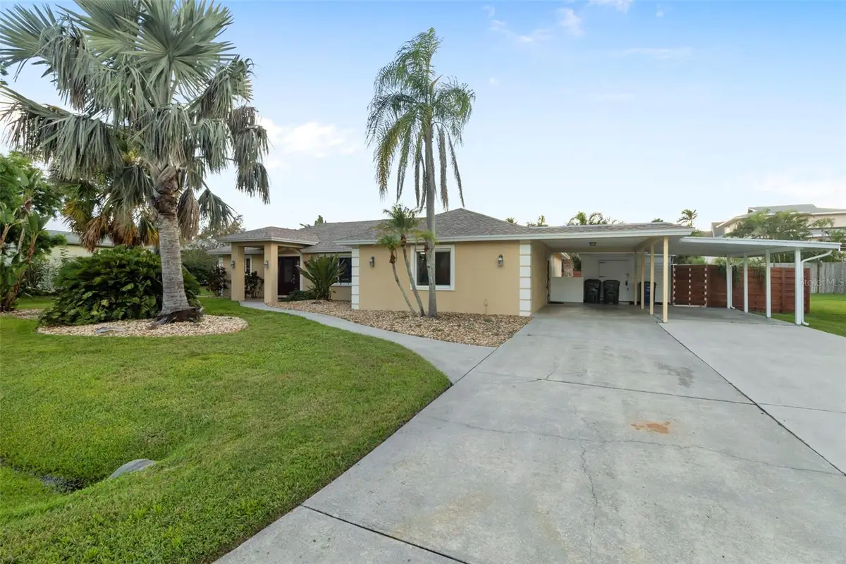 6454 Beechwood Avenue, Sarasota, FL 34231 - #1