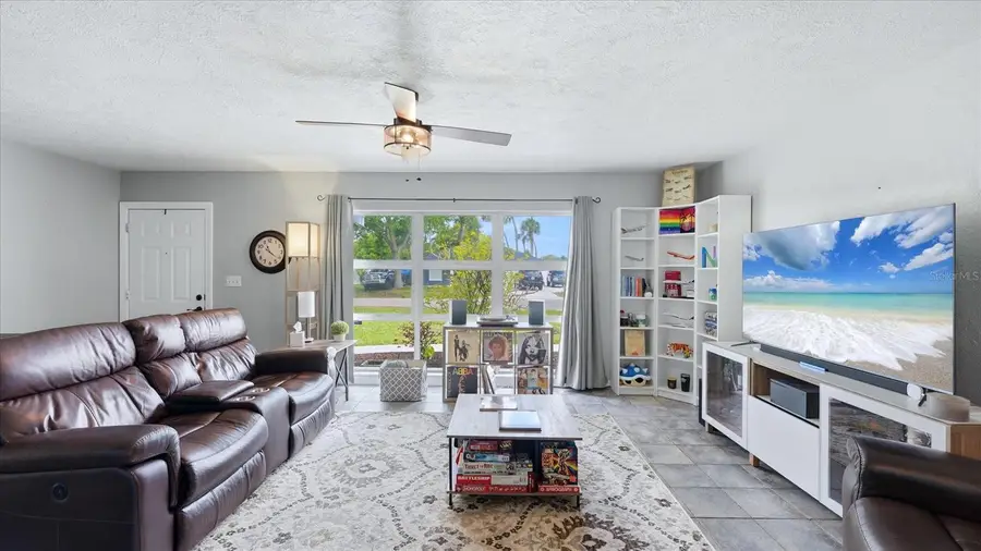 2704 52nd Avenue Terrace W, Bradenton, FL 34207 - #3