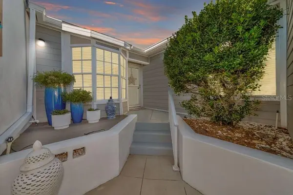 504 Woodstork Circle, BRADENTON, FL 34209