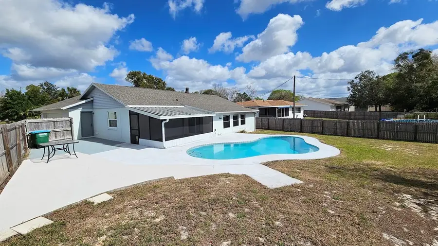 2101 Arrowhead Avenue, Deltona, FL 32725 - #2