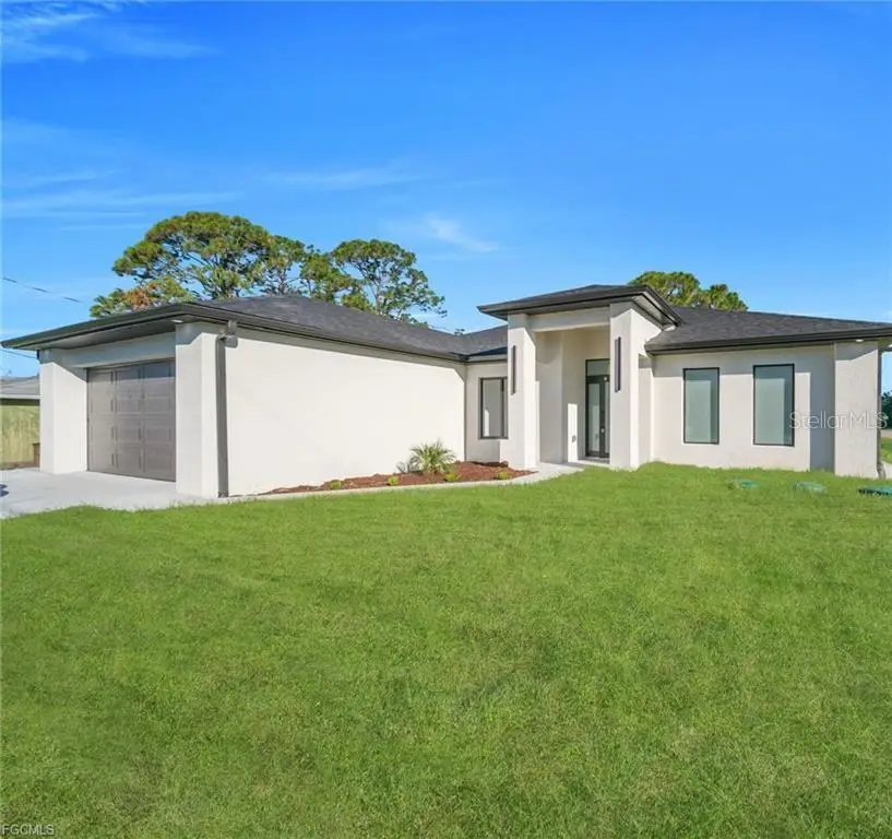 4028 26th Street Sw, Lehigh Acres, FL 33976 - #3