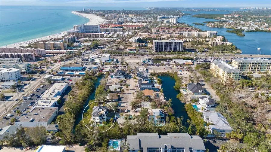 6548 Sabal Drive, Sarasota, FL 34242 - #2