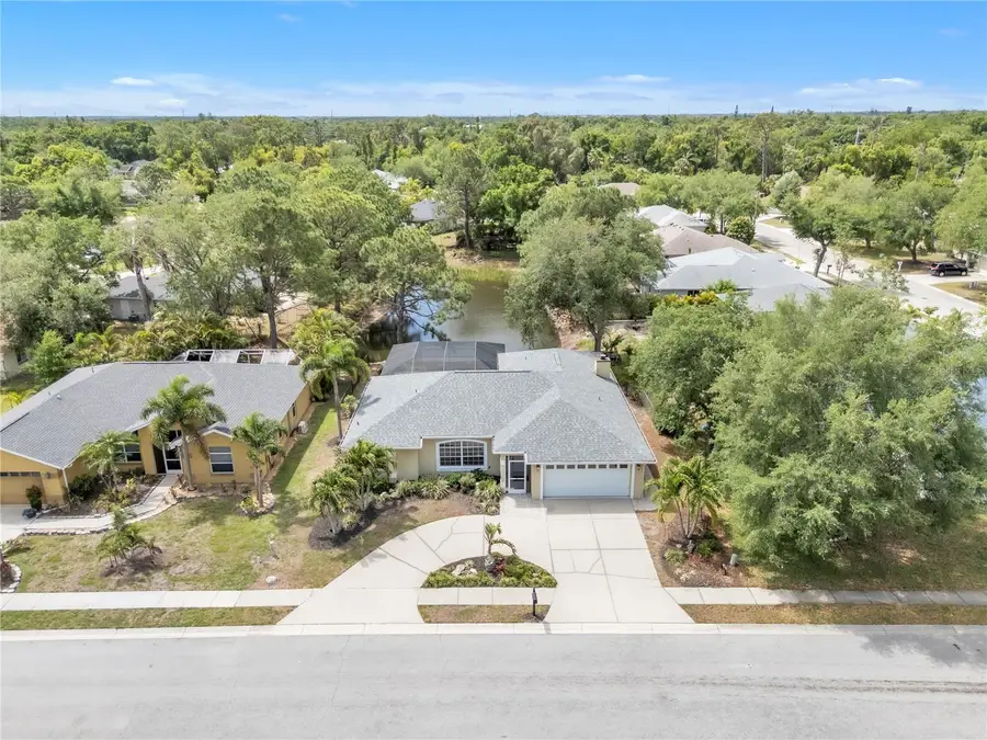 2114 49th Avenue E, Bradenton, FL 34203 - #2
