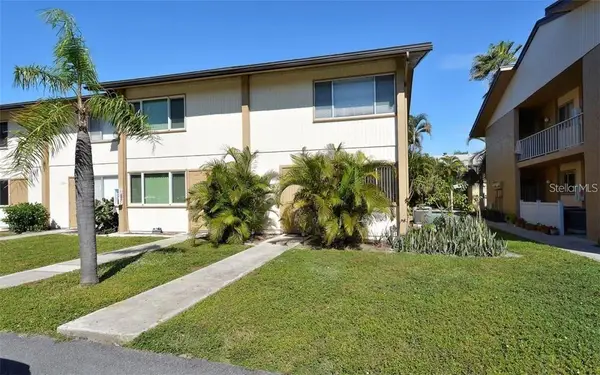 2946 Clark Road #2946, SARASOTA, FL 34231
