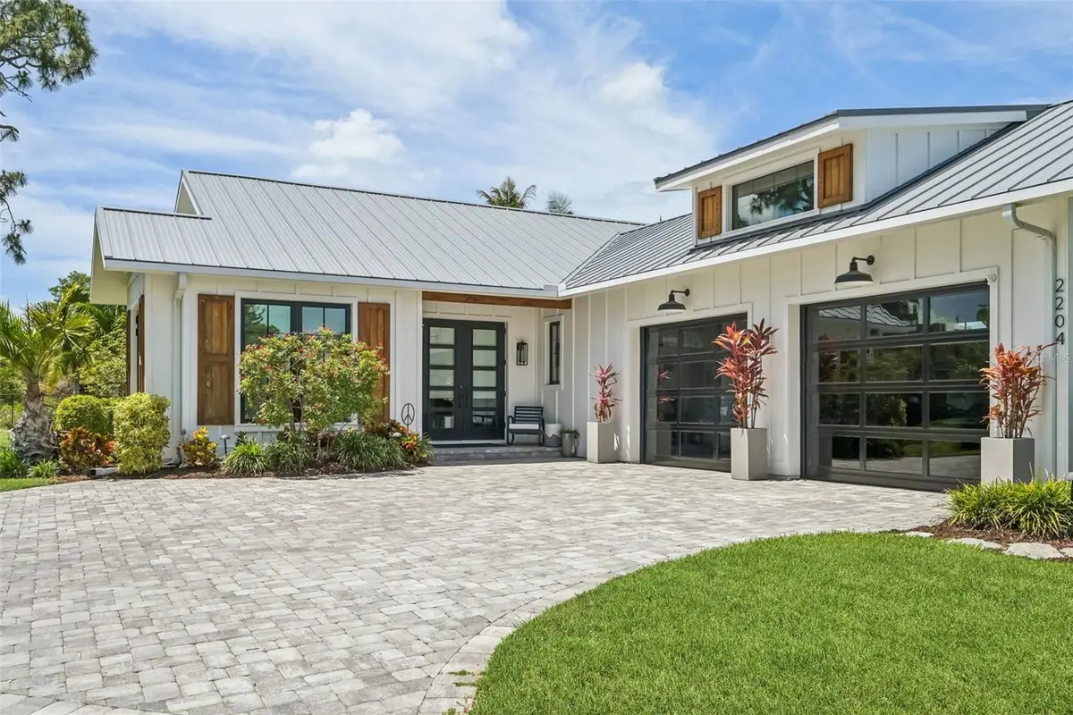 2204 89th Street Nw, Bradenton, FL 34209 - #1