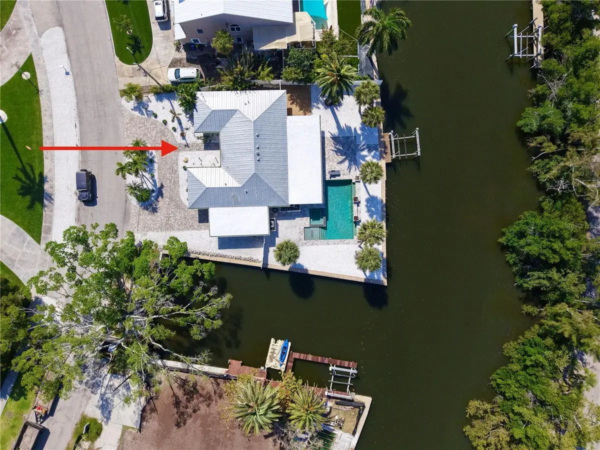 306 Island Circle, Sarasota, FL 34242 - #1