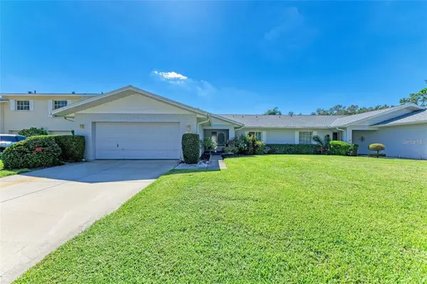 7287 Eleanor Circle #15, SARASOTA, FL 34243
