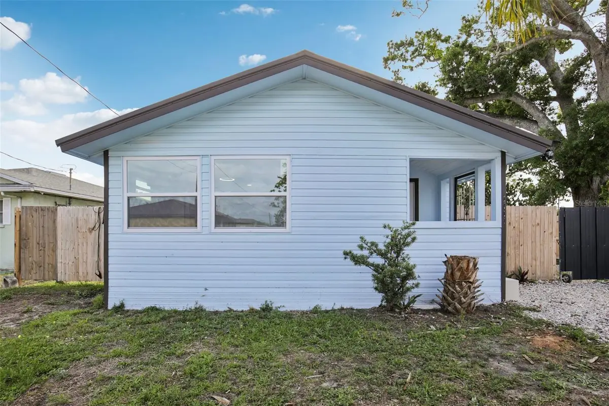 1712 3rd Avenue W, Palmetto, FL 34221 - #1