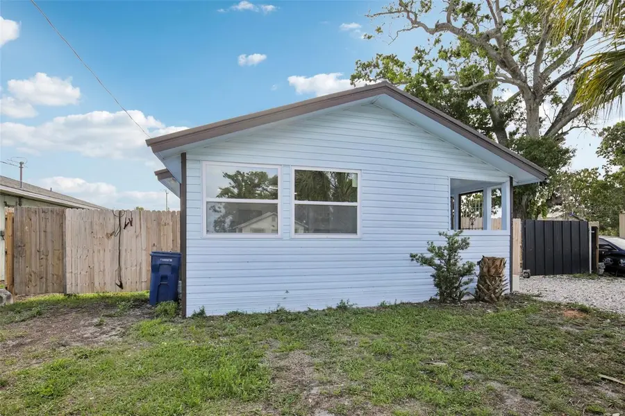 1712 3rd Avenue W, Palmetto, FL 34221 - #2