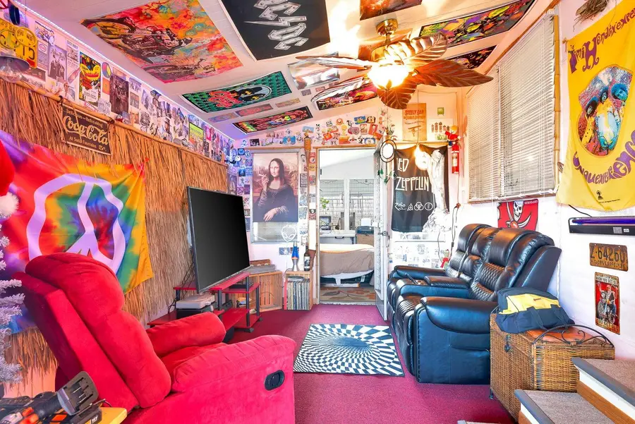 515 50th Avenue Terrace W, Bradenton, FL 34207 - #3