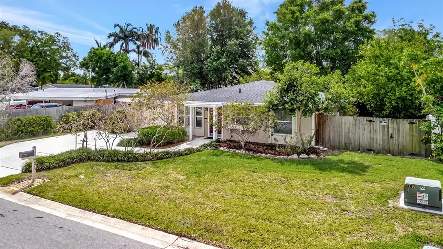 4478 Coco Ridge Circle, Sarasota, FL 34233 - #3