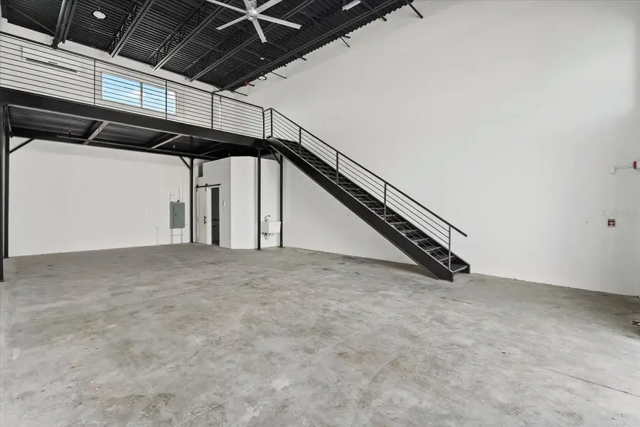 6566 Palmer Park Circle #1, Sarasota, FL 34238 - #3