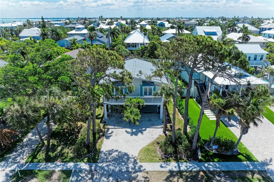 517 Spring Avenue, Anna Maria, FL 34216 - #3