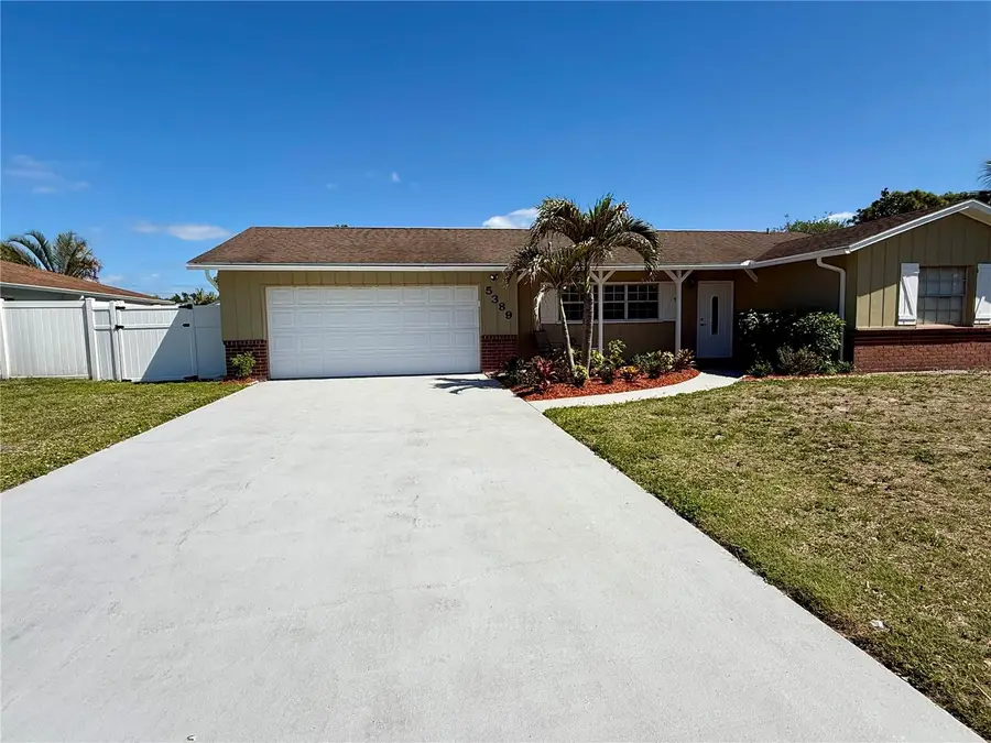 5389 Foxwood Drive, Sarasota, FL 34232 - #2