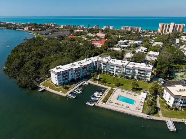 600 Sutton Place #B302, LONGBOAT KEY, FL 34228