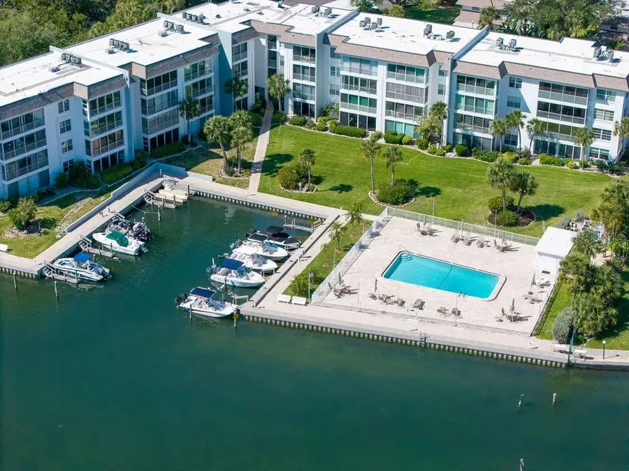 600 Sutton Place #B302, Longboat Key, FL 34228 - #2