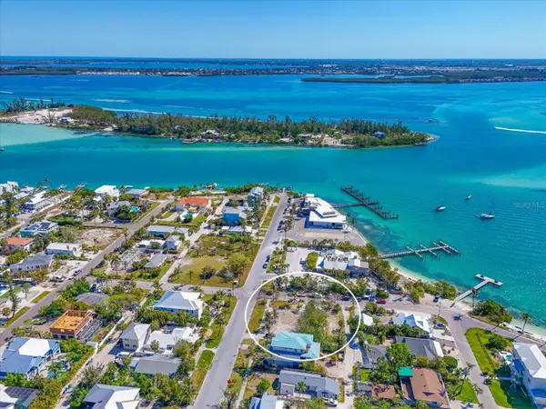 720 Broadway Street, LONGBOAT KEY, FL 34228