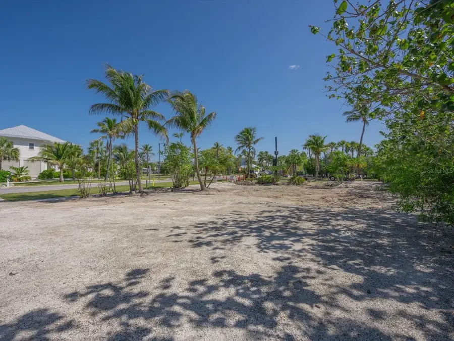 720 Broadway Street, Longboat Key, FL 34228 - #2