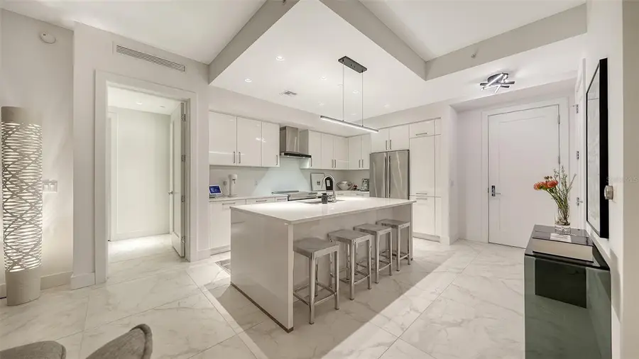 111 S Pineapple Avenue #1013, Sarasota, FL 34236 - #3