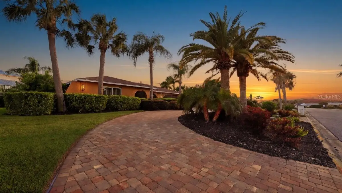 7137 Westmoreland Drive, Sarasota, FL 34243 - #1