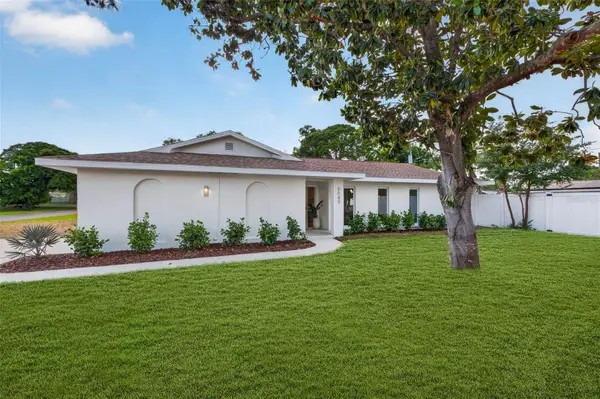 6649 Pinellas Point Drive S, ST PETERSBURG, FL 33712