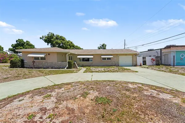 6388 21st Avenue N, ST PETERSBURG, FL 33710