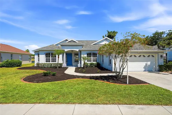 11018 Pine Lilly Place, LAKEWOOD RANCH, FL 34202