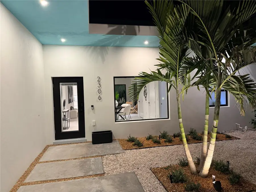 2306 Valencia Drive, Sarasota, FL 34239 - #2