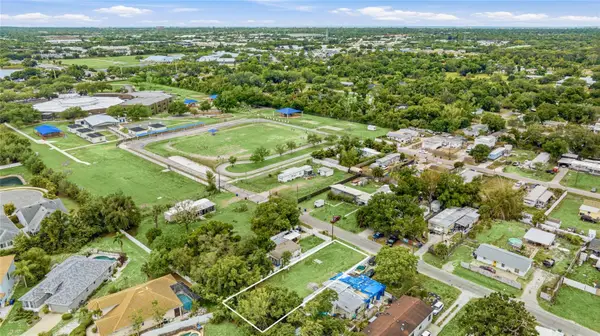 4961 Victoria Avenue, SARASOTA, FL 34233