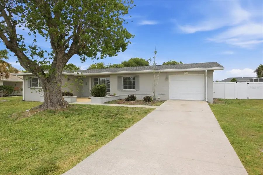 22406 New York Avenue, Port Charlotte, FL 33952 - #2