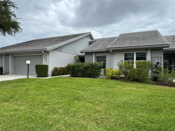 5371 Crestlake Boulevard #68, SARASOTA, FL 34233